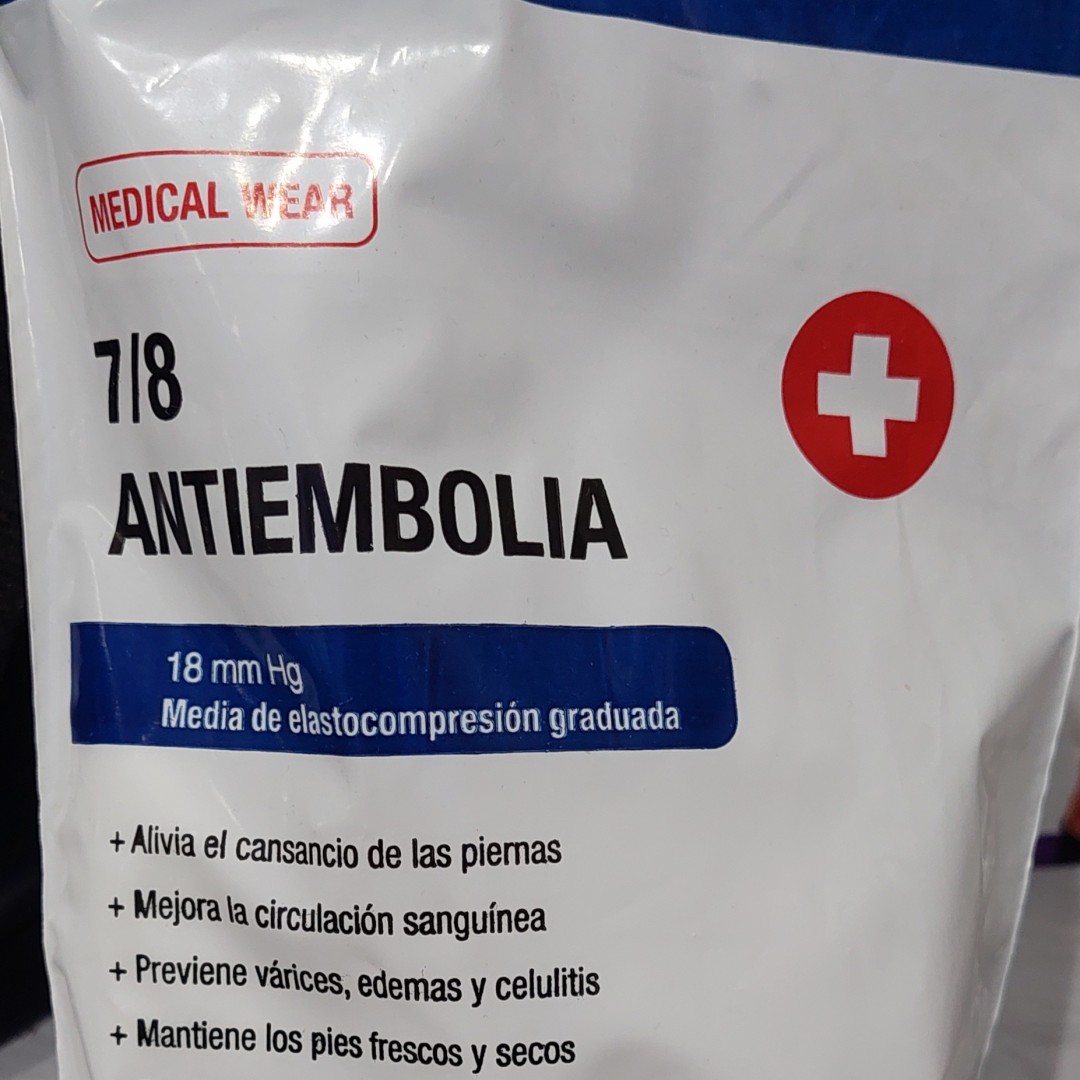 media-antiembolica-hasta-el-muslo